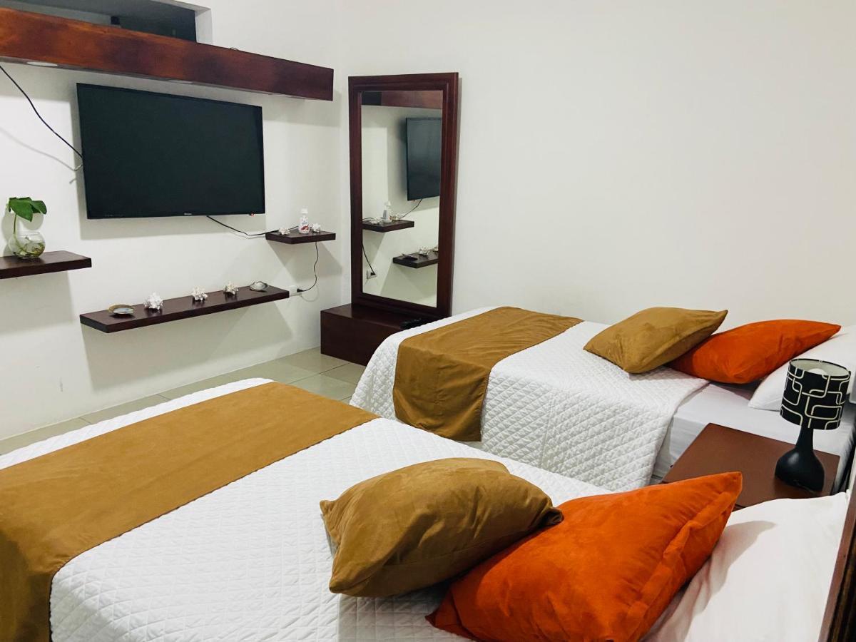 Carpao Lodging Galapagos Puerto Ayora  Zewnętrze zdjęcie