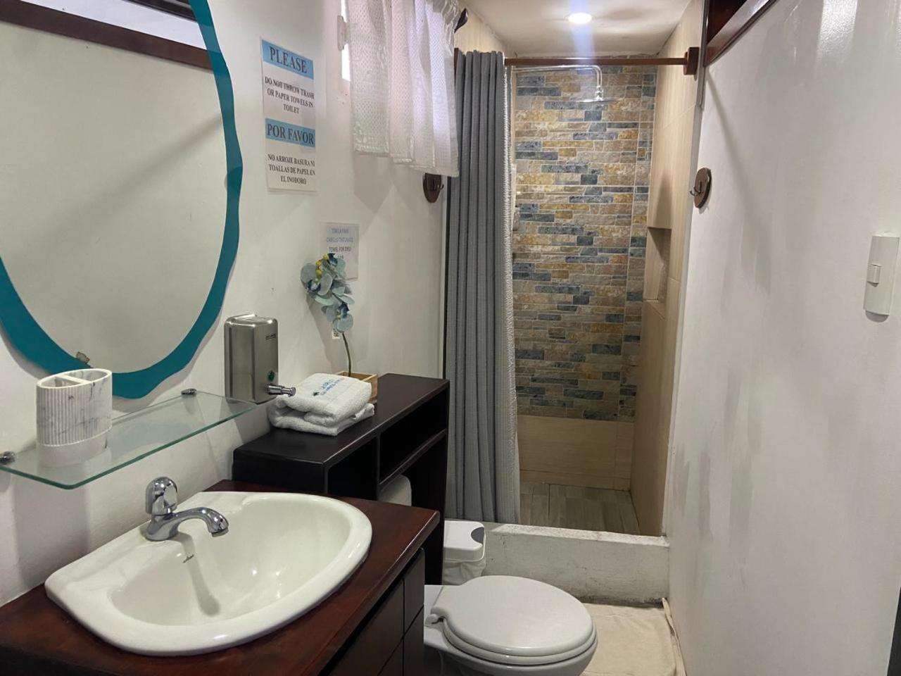 Carpao Lodging Galapagos Puerto Ayora  Zewnętrze zdjęcie